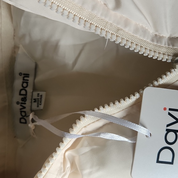 Puffer Vest - Picture 2 of 3